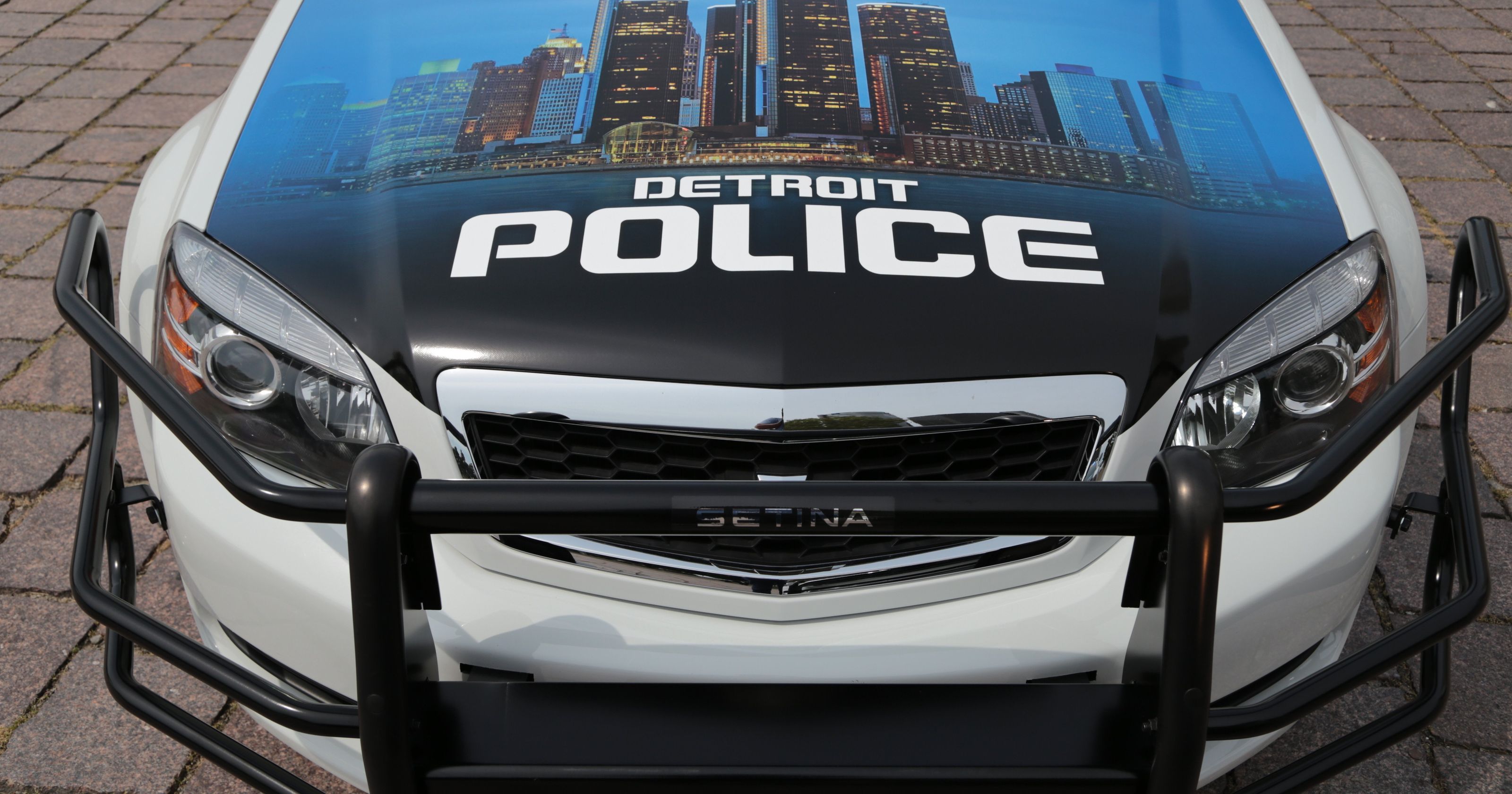 Detroit-police-officers-accused-of-robbing-drug-dealers